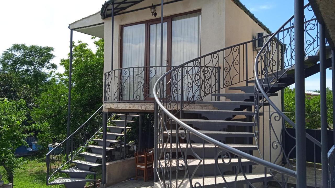 Sataplia District Otel Kutaisi Dış mekan fotoğraf